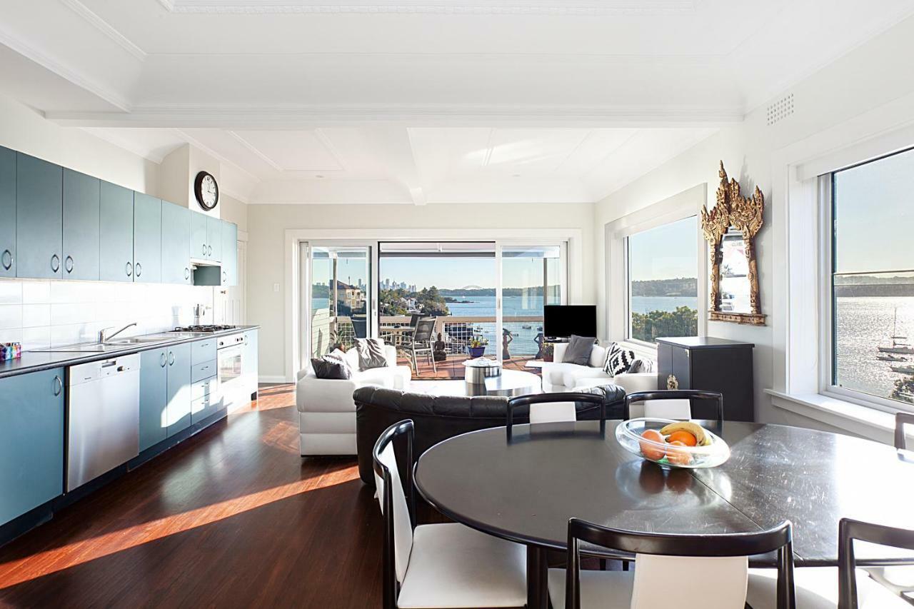 Art Deco With Breathtaking Water Views Apartment *